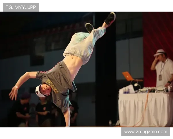 成都街舞队在世界攀岩锦标赛中的灵活性表现引发热议与赞赏